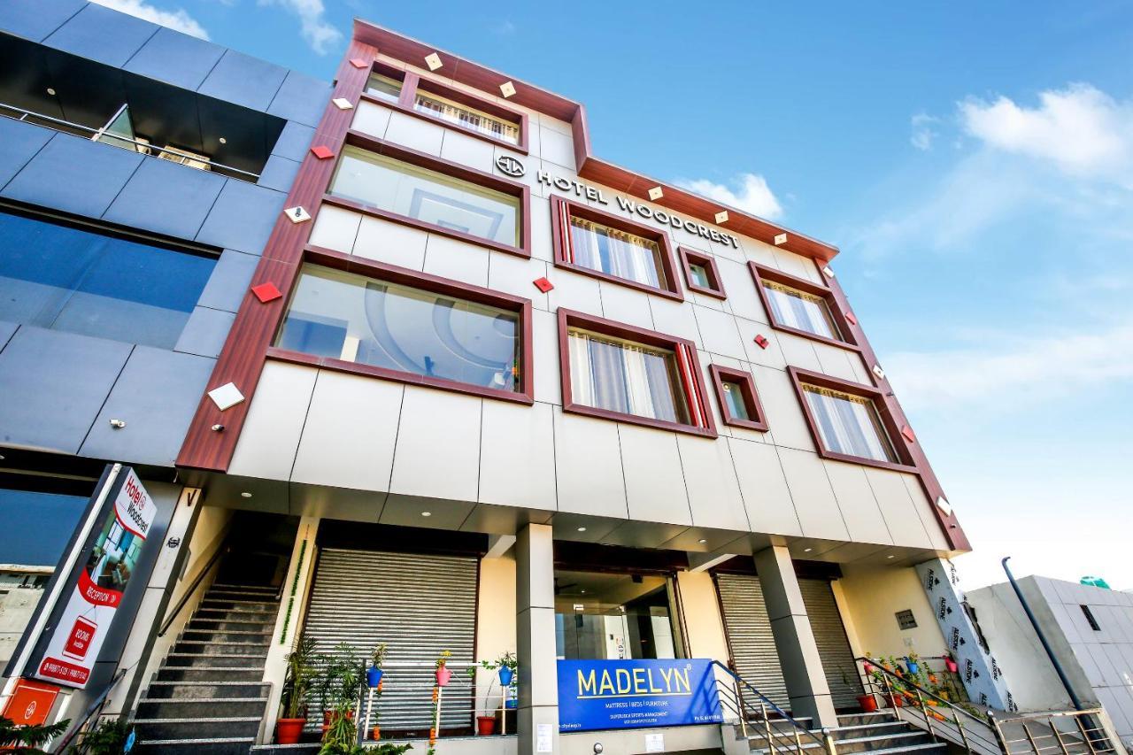 Hotel Woodcrest Zirakpur Chandigarh- Best Family Hotel - Luxurious Rooms - Unit Of Sidham Group Exteriér fotografie